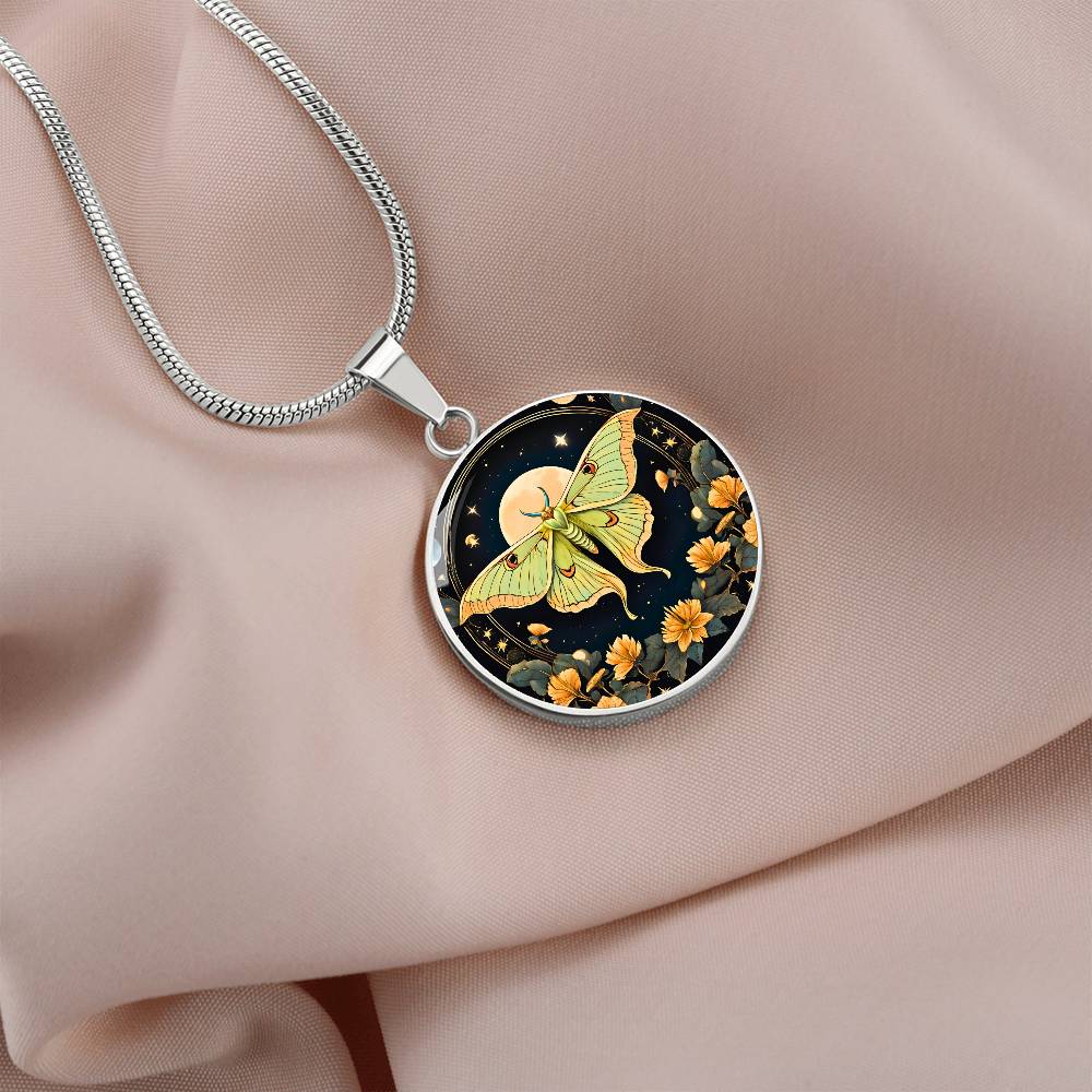 Luna moth pendant, Luna moth jewelry , Butterfly Celestial pendant, Lunar Cycle, Cottagecore insect jewelry, Metaphysical actias luna Chain