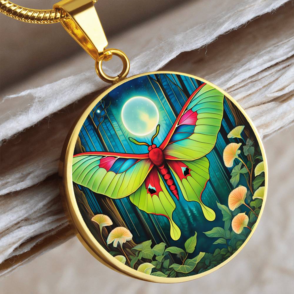 Luna moth pendant, Luna moth jewelry , Butterfly Celestial pendant, Lunar Cycle, Cottagecore insect jewelry, Metaphysical actias luna Chain